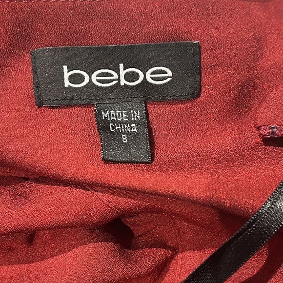 BEBE Cropped Plunge VNeck Halter Top Pleated Waist Jumpsuit Women size S - Picture 13 of 17